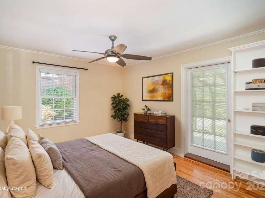 2125 Chatham Avenue, Charlotte, NC 28205.  MLS# CAR4251223, YatesRealty ID 14888. 