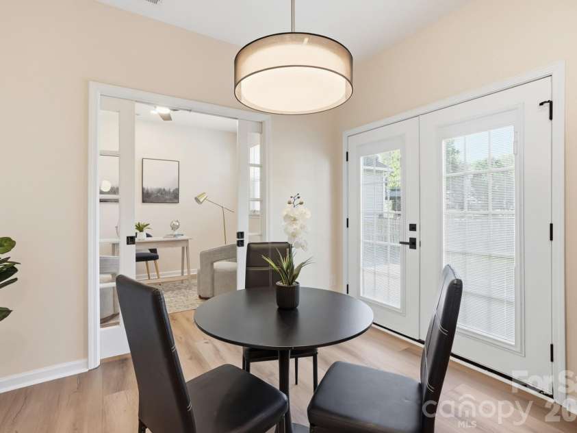 6573 Long Nook Lane, Charlotte, NC 28079.  MLS# CAR4349157, YatesRealty ID 14888. 