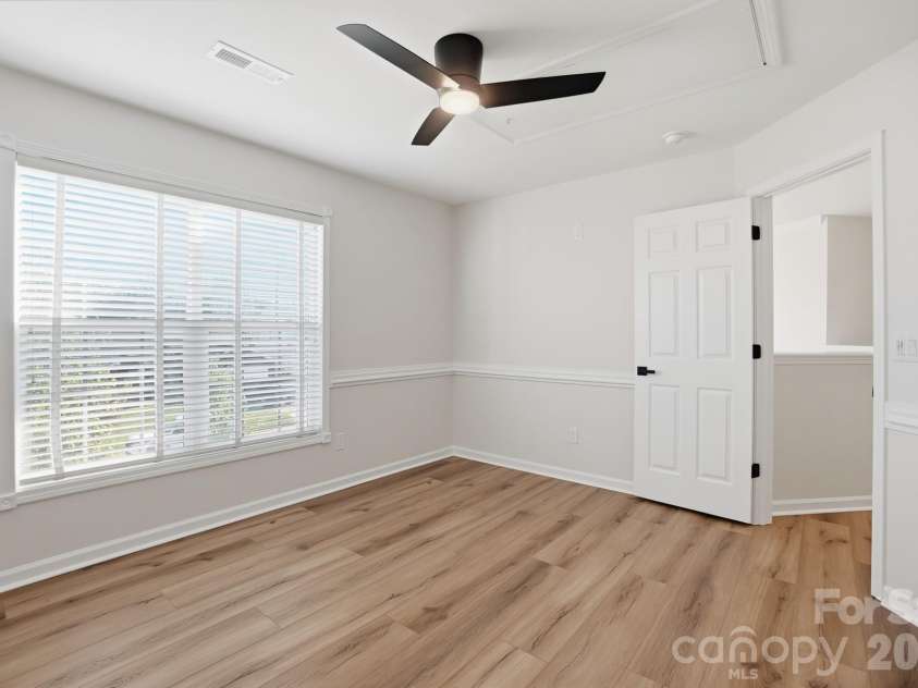 6573 Long Nook Lane, Charlotte, NC 28079.  MLS# CAR4349157, YatesRealty ID 14888. 