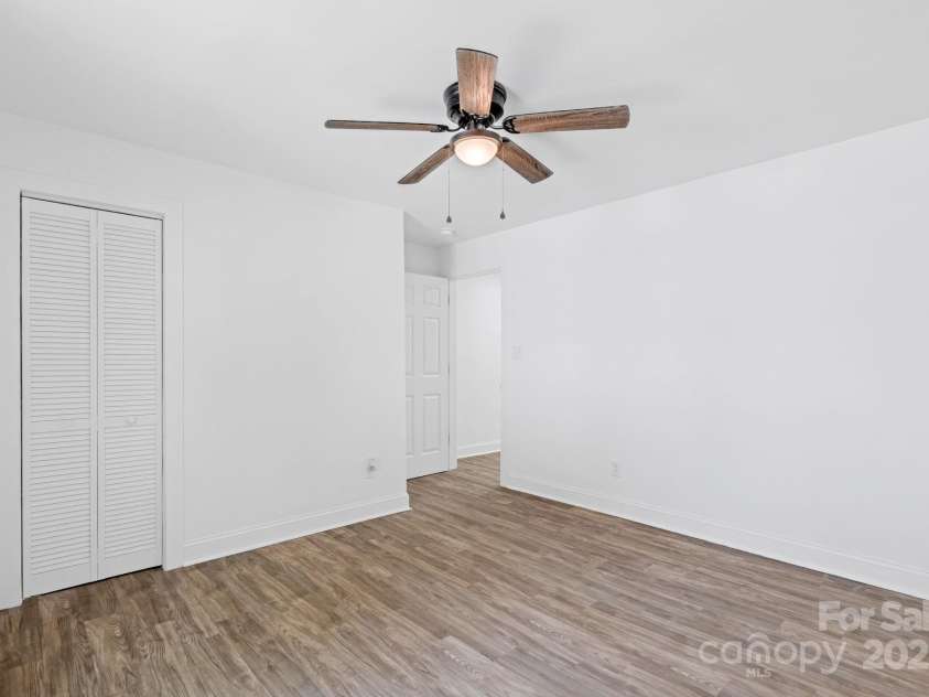 1712 Main Street, Salisbury, NC 28144.  MLS# CAR4252851, YatesRealty ID 14890. 