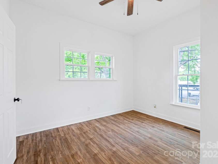 1712 Main Street, Salisbury, NC 28144.  MLS# CAR4252851, YatesRealty ID 14890. 