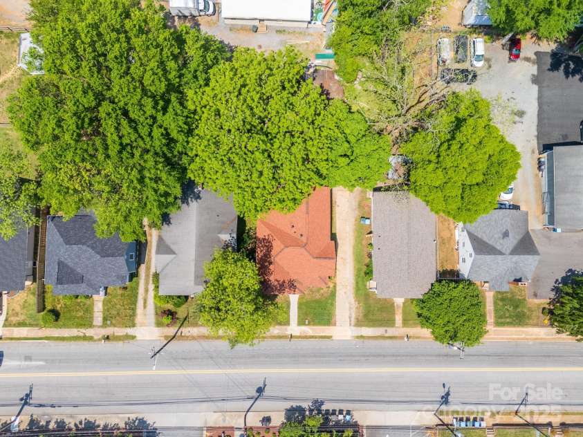1712 Main Street, Salisbury, NC 28144.  MLS# CAR4252851, YatesRealty ID 14890. 