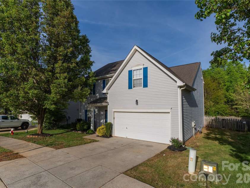4004 Chimney Wood Trail, Indian Trail, NC 28079.  MLS# CAR4369409, YatesRealty ID 14891. 