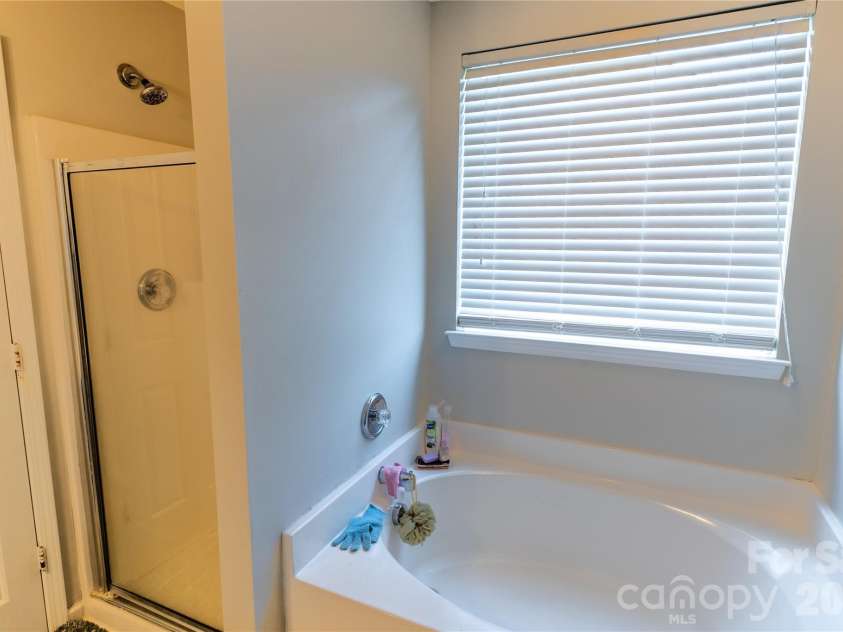 4004 Chimney Wood Trail, Indian Trail, NC 28079.  MLS# CAR4369409, YatesRealty ID 14891. 