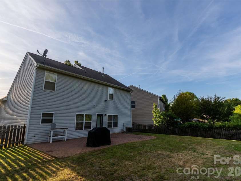 4004 Chimney Wood Trail, Indian Trail, NC 28079.  MLS# CAR4369409, YatesRealty ID 14891. 