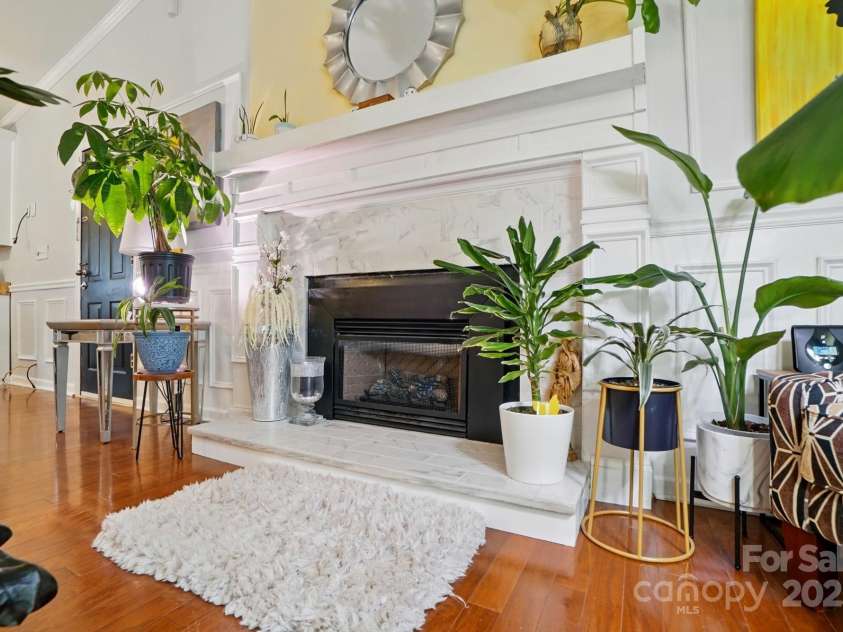 6221 Thermal Road, Charlotte, NC 28211.  MLS# CAR4255283, YatesRealty ID 14891. 