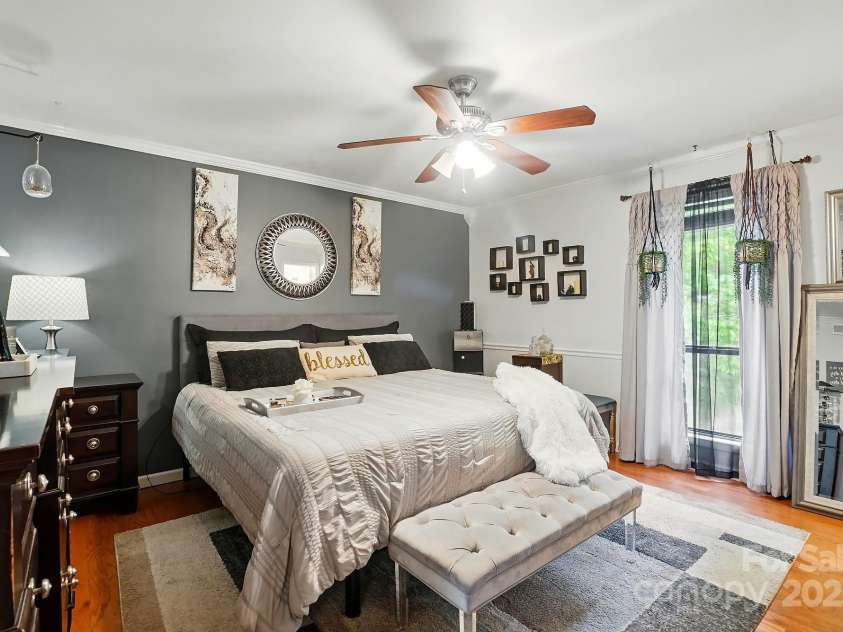 6221 Thermal Road, Charlotte, NC 28211.  MLS# CAR4255283, YatesRealty ID 14891. 