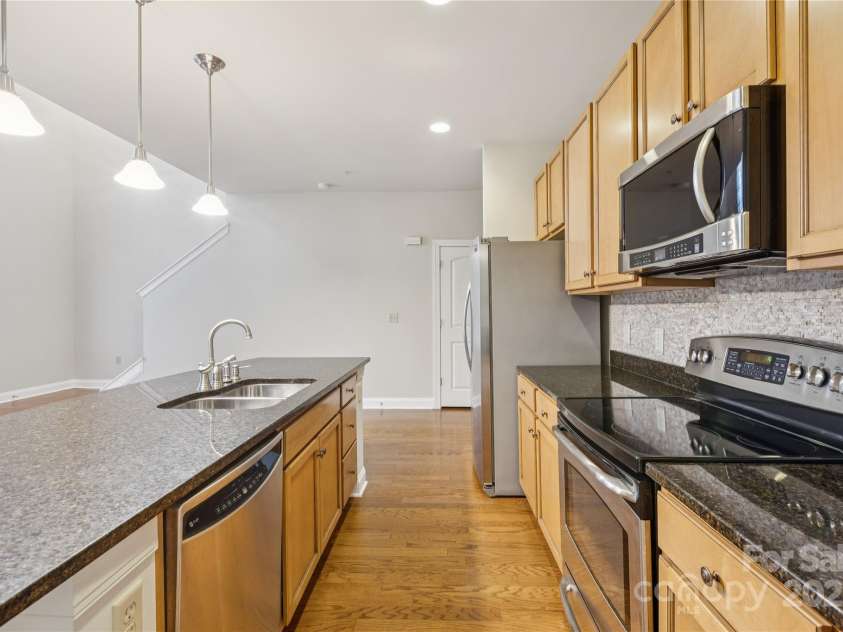 120F Steinbeck Way, Mooresville, NC 28117.  MLS# CAR4258750, YatesRealty ID 14892. Galley kitchen
