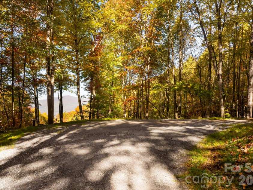 256 Haulback Way, Sylva, NC 28779.  MLS# CAR4382555, YatesRealty ID 14893. 