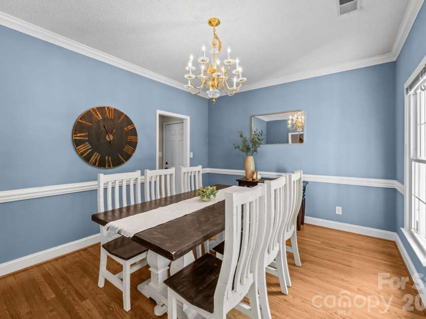 2726 Kirkholm Drive, Matthews, NC 28105.  MLS# CAR4370998, YatesRealty ID 14895. 
