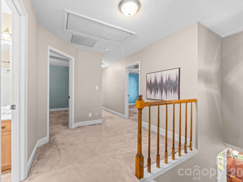 2726 Kirkholm Drive, Matthews, NC 28105.  MLS# CAR4370998, YatesRealty ID 14895. 