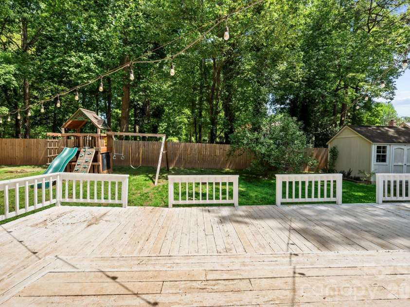 2726 Kirkholm Drive, Matthews, NC 28105.  MLS# CAR4370998, YatesRealty ID 14895. 