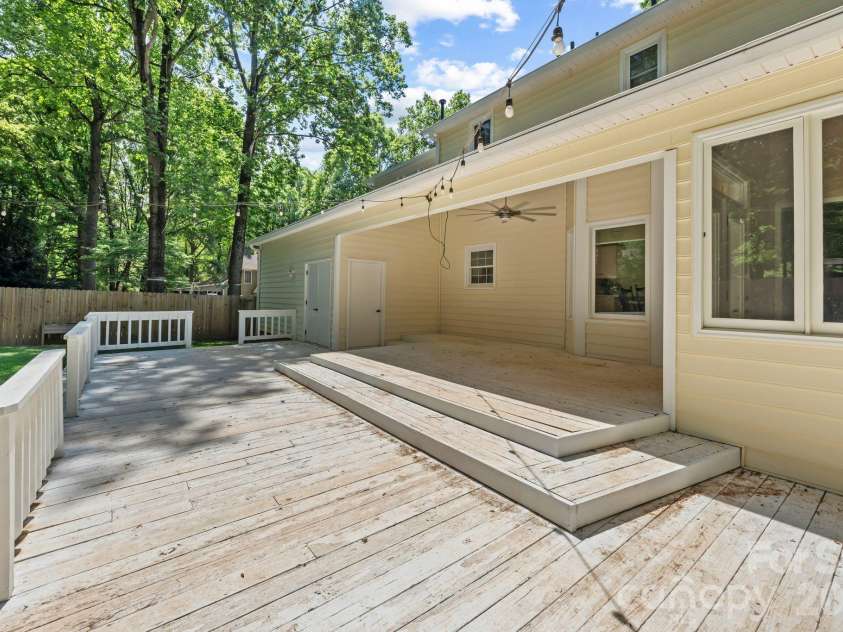 2726 Kirkholm Drive, Matthews, NC 28105.  MLS# CAR4370998, YatesRealty ID 14895. Uncovered area