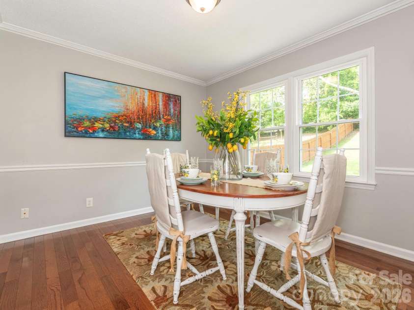 11628 Shandon Circle, Charlotte, NC 28226.  MLS# CAR4369077, YatesRealty ID 14896. 