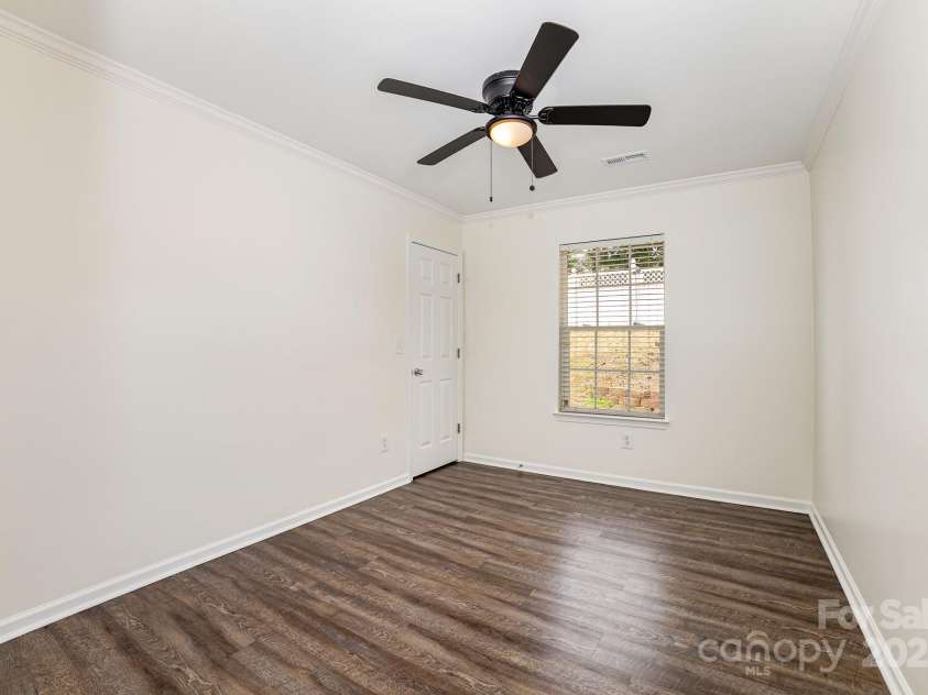 1776 Baylor Drive, Rock Hill, SC 29732.  MLS# CAR4260611, YatesRealty ID 14897. Secondary bedroom w/walk-in closet