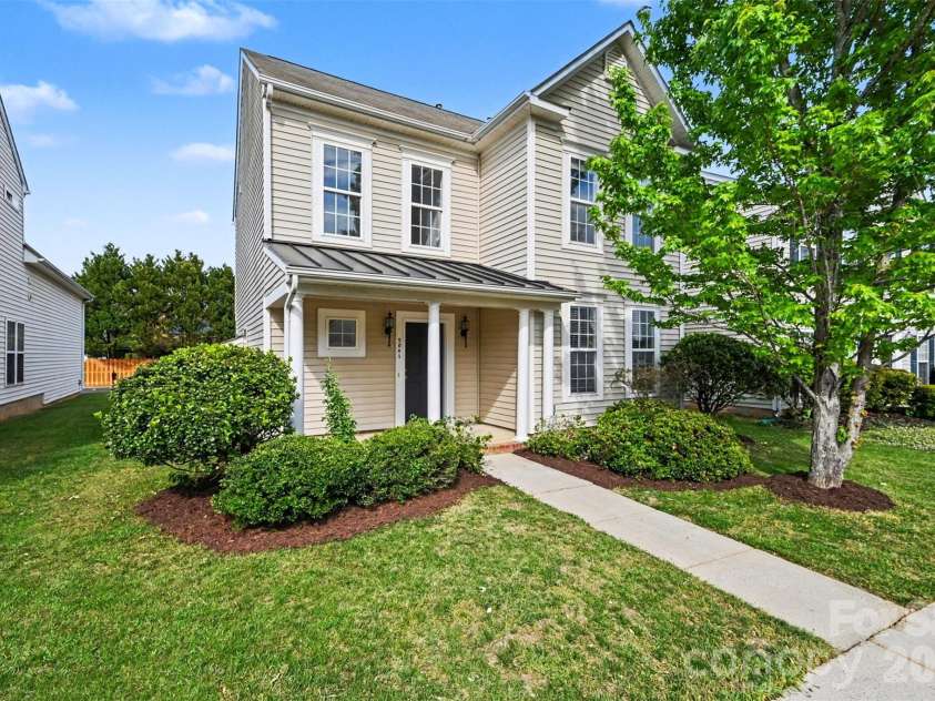 5041 Prosperity Ridge Road, Charlotte, NC 28269.  MLS# CAR4368061, YatesRealty ID 14898. 