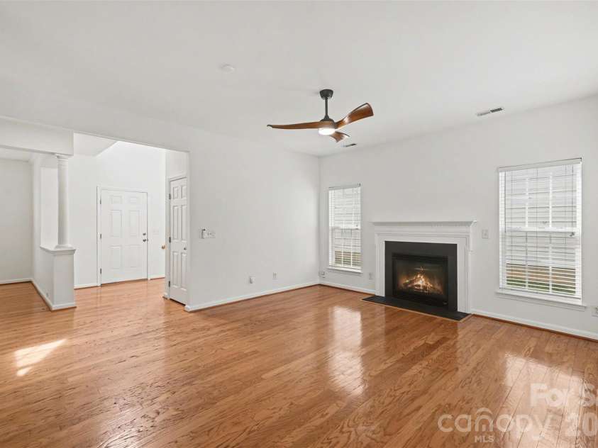 5041 Prosperity Ridge Road, Charlotte, NC 28269.  MLS# CAR4368061, YatesRealty ID 14898. 
