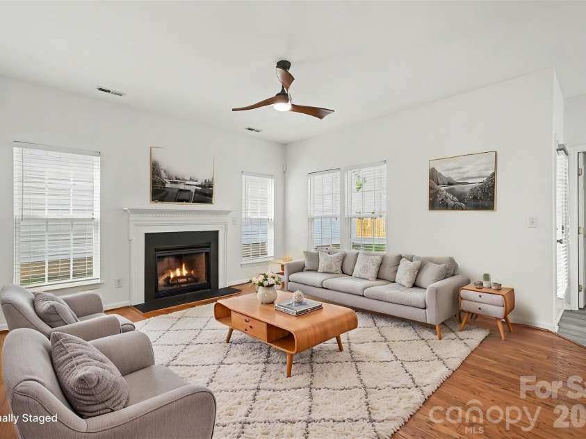 5041 Prosperity Ridge Road, Charlotte, NC 28269.  MLS# CAR4368061, YatesRealty ID 14898. 