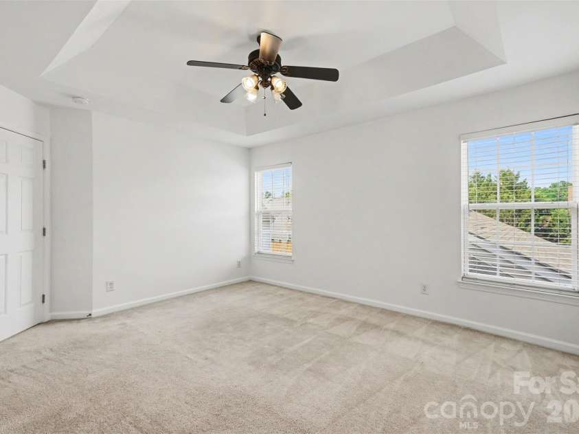 5041 Prosperity Ridge Road, Charlotte, NC 28269.  MLS# CAR4368061, YatesRealty ID 14898. 