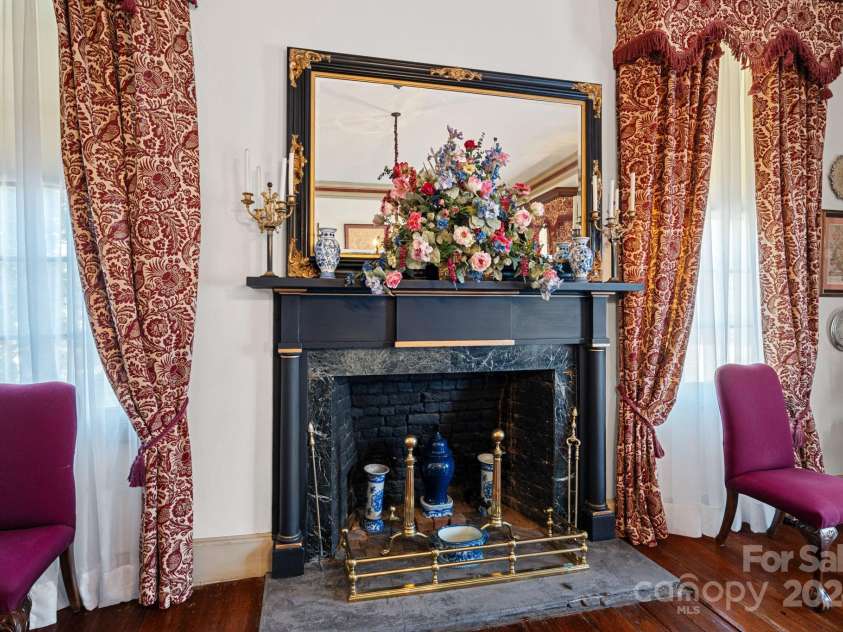 104 Leslie Loop, Mooresville, NC 28115.  MLS# CAR4195674, YatesRealty ID 149. Federal mantle with granite surround