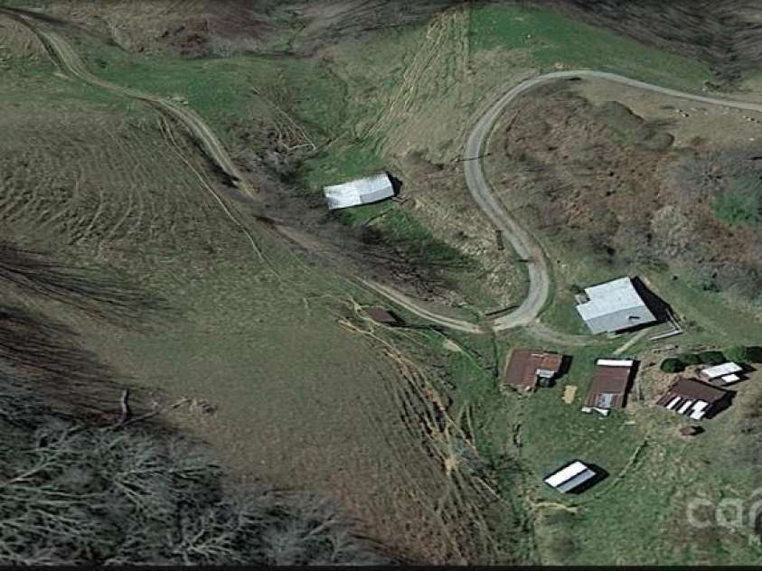 2087 Henry Road, Sylva, NC 28779.  MLS# CAR4273854, YatesRealty ID 149. 