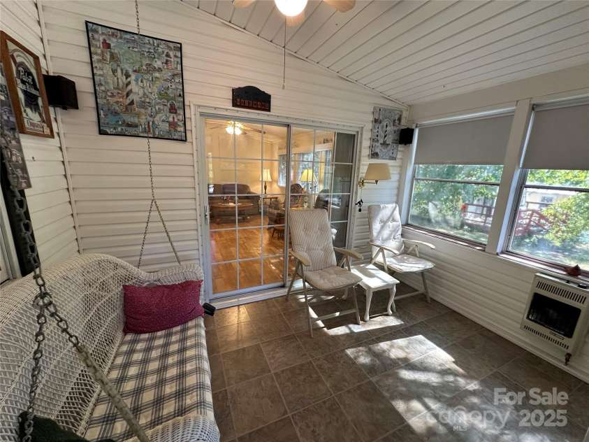 121 Cardinal Drive, New London, NC 28127.  MLS# CAR4314481, YatesRealty ID 1490. 