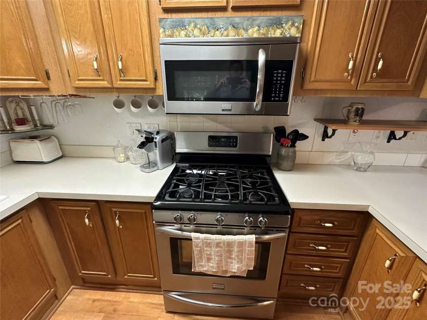 121 Cardinal Drive, New London, NC 28127.  MLS# CAR4314481, YatesRealty ID 1490. 