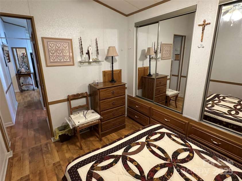 121 Cardinal Drive, New London, NC 28127.  MLS# CAR4314481, YatesRealty ID 1490. 