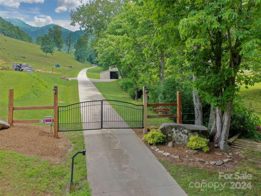 317 Camp Branch Road, Clyde, NC 28721.  MLS# CAR4198208, YatesRealty ID 1490. 