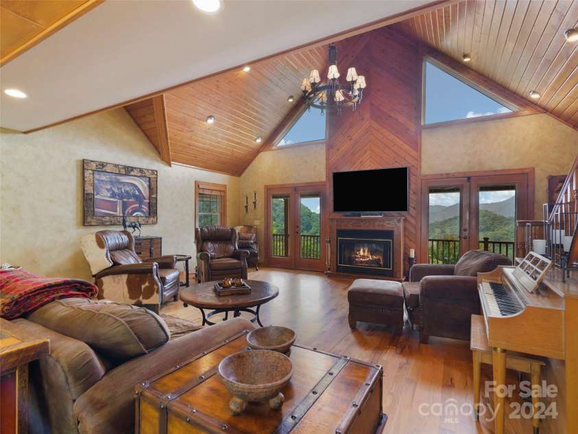 317 Camp Branch Road, Clyde, NC 28721.  MLS# CAR4198208, YatesRealty ID 1490. 