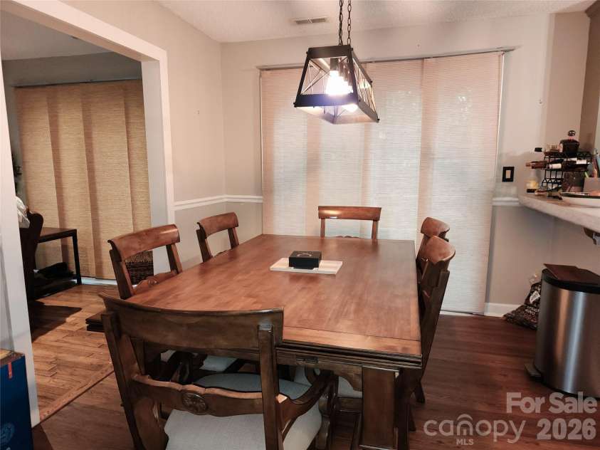 2800 Patio Lane, Gastonia, NC 28056.  MLS# CAR4259858, YatesRealty ID 14900. 