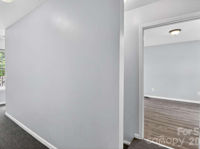3335 Avalon Avenue, Charlotte, NC 28208.  MLS# CAR4373302, YatesRealty ID 14902. 