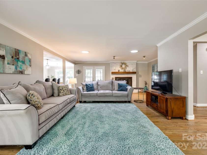 1154 Doby Court, Fort Mill, SC 29715.  MLS# CAR4256859, YatesRealty ID 14903. Great Room