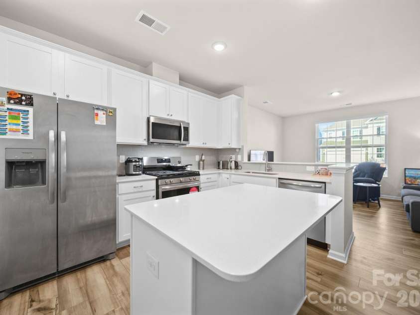4491 Potters Wheel Drive, Fort Mill, SC 29715.  MLS# CAR4370949, YatesRealty ID 14903. 
