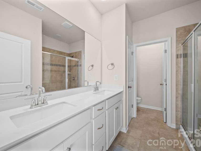 4491 Potters Wheel Drive, Fort Mill, SC 29715.  MLS# CAR4370949, YatesRealty ID 14903. 