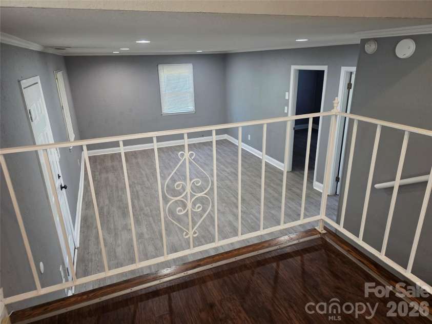 1524 Pondella Drive, Charlotte, NC 28213.  MLS# CAR4372341, YatesRealty ID 14905. 