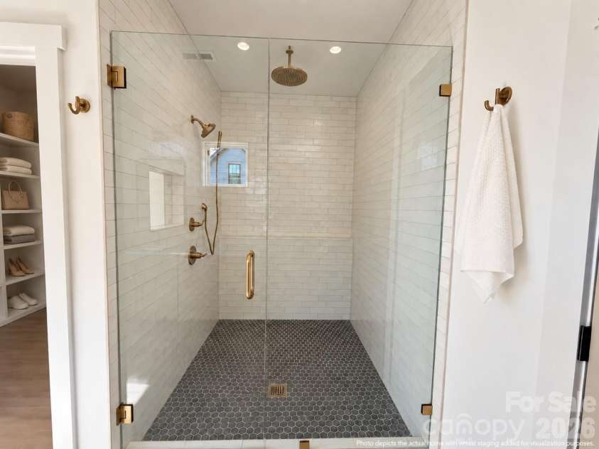 721 28th Street, Charlotte, NC 28205.  MLS# CAR4349786, YatesRealty ID 14906. 