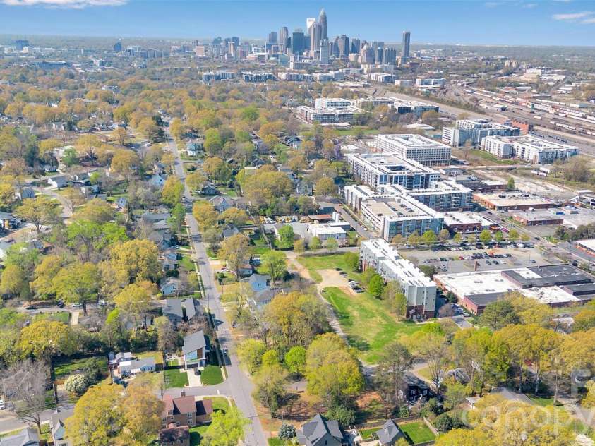 721 28th Street, Charlotte, NC 28205.  MLS# CAR4349786, YatesRealty ID 14906. Drone photo to uptown 