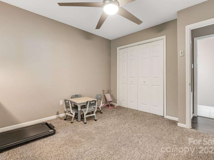 79 Susan Drive, Maggie Valley, NC 28751.  MLS# CAR4305382, YatesRealty ID 14907. 