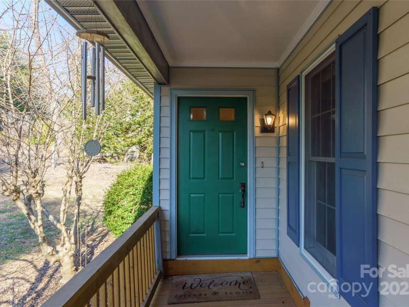 182 Louisiana Avenue, Saluda, NC 28773.  MLS# CAR4226967, YatesRealty ID 1491. 