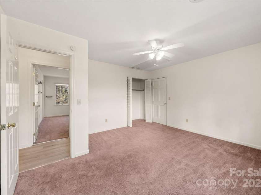 182 Louisiana Avenue, Saluda, NC 28773.  MLS# CAR4226967, YatesRealty ID 1491. 