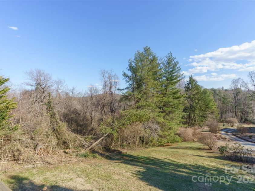 182 Louisiana Avenue, Saluda, NC 28773.  MLS# CAR4226967, YatesRealty ID 1491. 