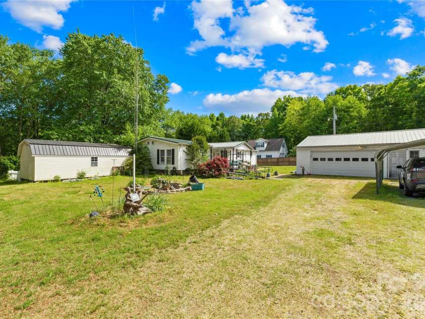 1225 Panther Point Road, Richfield, NC 28137.  MLS# CAR4373780, YatesRealty ID 14911. 