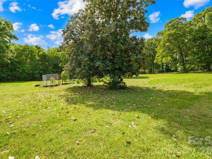 1225 Panther Point Road, Richfield, NC 28137.  MLS# CAR4373780, YatesRealty ID 14911. 