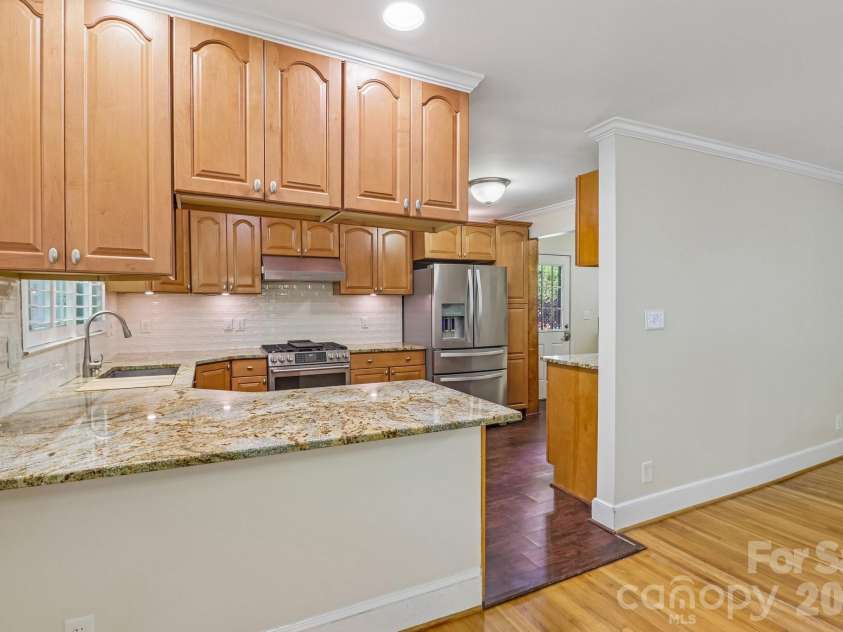 5351 Murrayhill Road, Charlotte, NC 28210.  MLS# CAR4371959, YatesRealty ID 14912. 