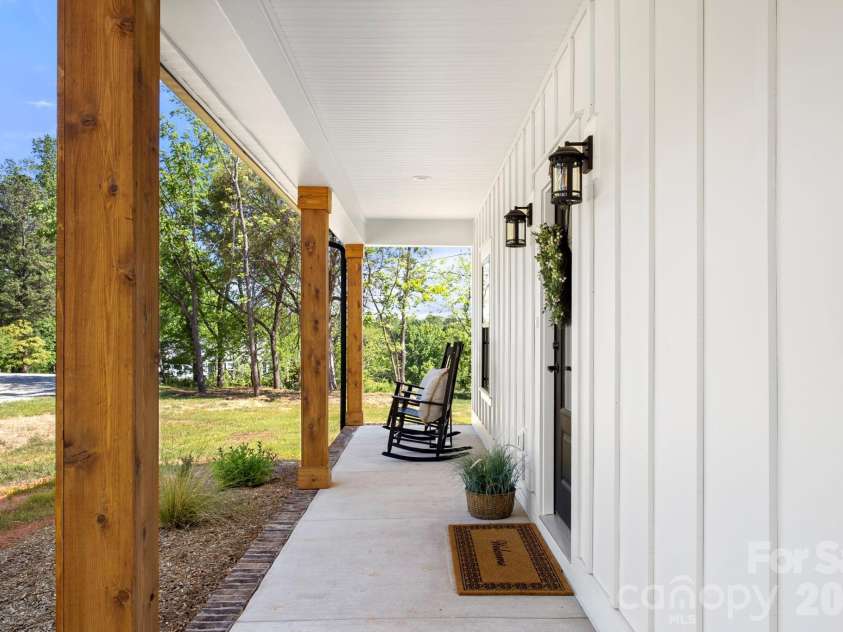 4762 Lazy Lane, Denver, NC 28037.  MLS# CAR4373544, YatesRealty ID 14913. 