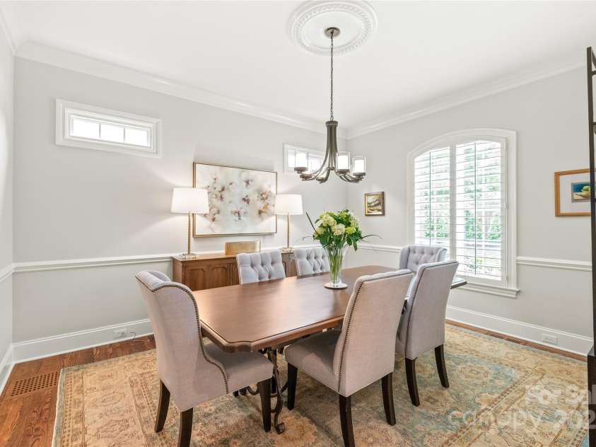 6831 Conservatory Lane, Charlotte, NC 28210.  MLS# CAR4256821, YatesRealty ID 14913. 