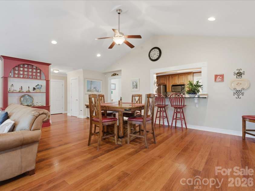 4960 York Highway, Rock Hill, SC 29732.  MLS# CAR4372455, YatesRealty ID 14914. 