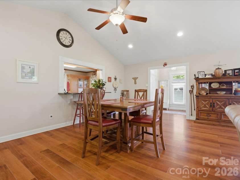 4960 York Highway, Rock Hill, SC 29732.  MLS# CAR4372455, YatesRealty ID 14914. 