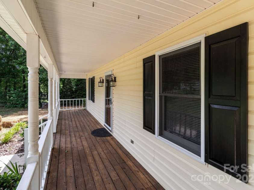 219 Proctor Drive, Salisbury, NC 28147.  MLS# CAR4259804, YatesRealty ID 14915. 